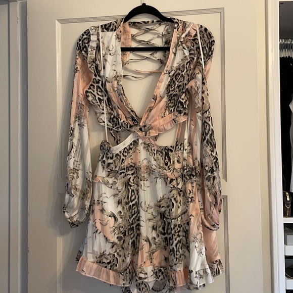 Donnée Par Dieu Cocktail Romper - Picture 2 of 8